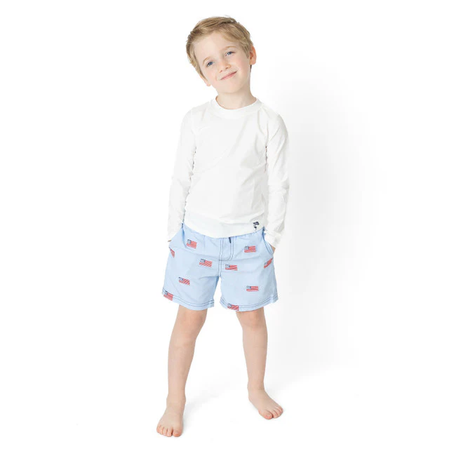 BOYS AMERICAN FLAG SWIM TRUNKS - Image 3