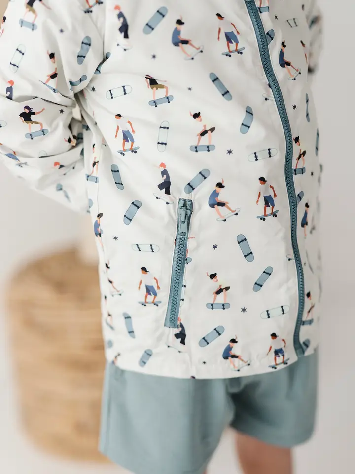 BOYS SKATE PRINT RAIN COAT - Image 2