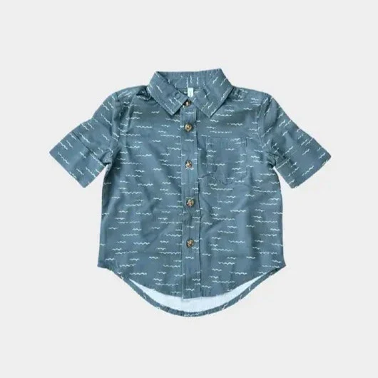 BOYS WAVES BUTTON UP SHIRT