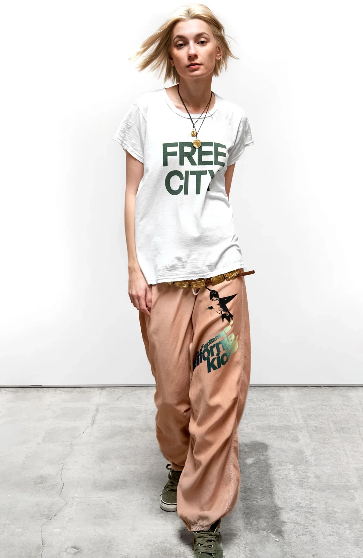 FREECITY DOINGOFIT SUPERVINTAGE UNISEX T-SHIRT - LAUNDRYWHITES