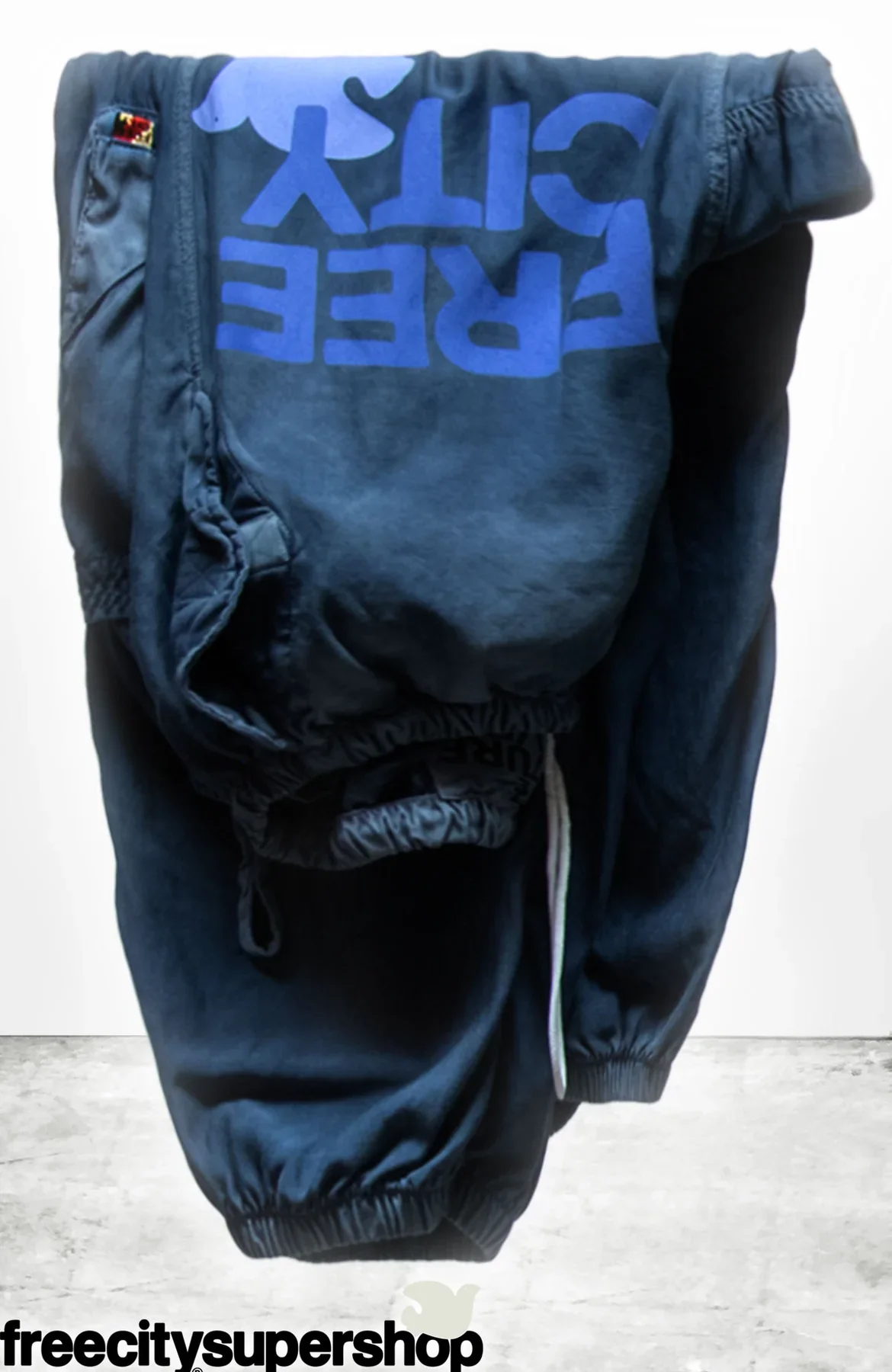 FREECITY FLAP/SNAP MATTE/SATIN AIRJUMP PANT- MOONSHROOMS