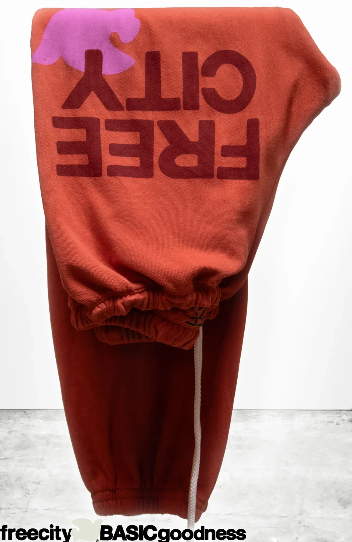 FREECITY LARGE SWEATPANT - BURN ORANGE
