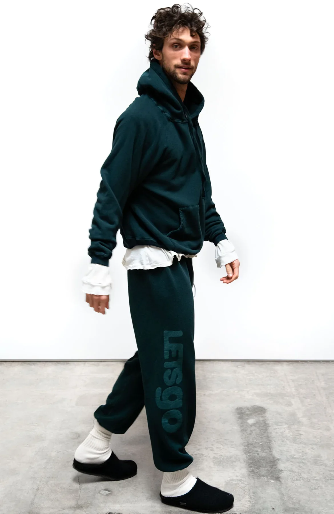 SUPERYUMM OG FREECITYLETSGO SWEATPANT- GREENPLANT CREAM