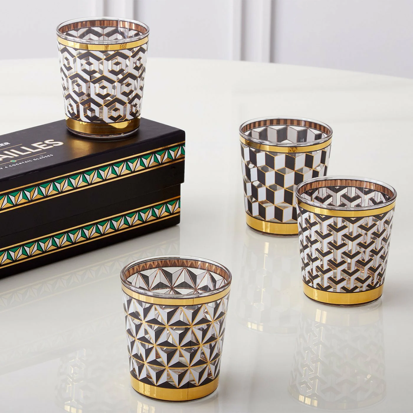 VERSAILLES GLASSWARE SET - Image 3